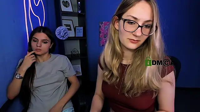 lisa_dark_ 在線直播表演