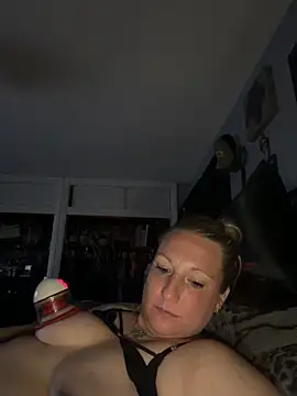 Živý XXX chat sweetkacibaby