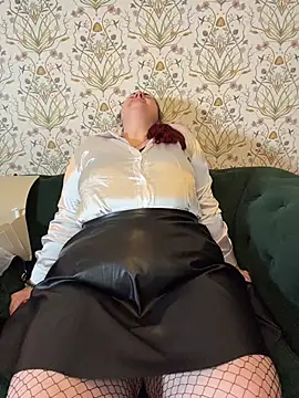 Lacey_BBW Chat XXX in diretta