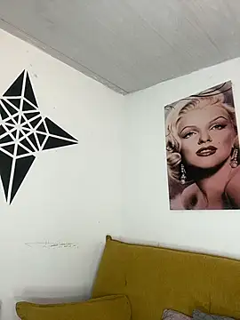 Mydreams69n Live XXX chat