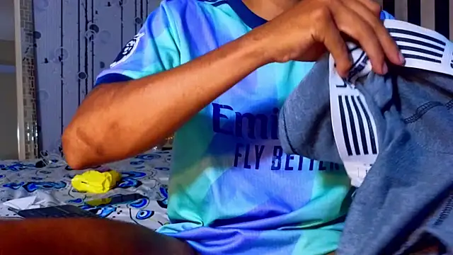 Chat XXX en directo de Charlies_Fox