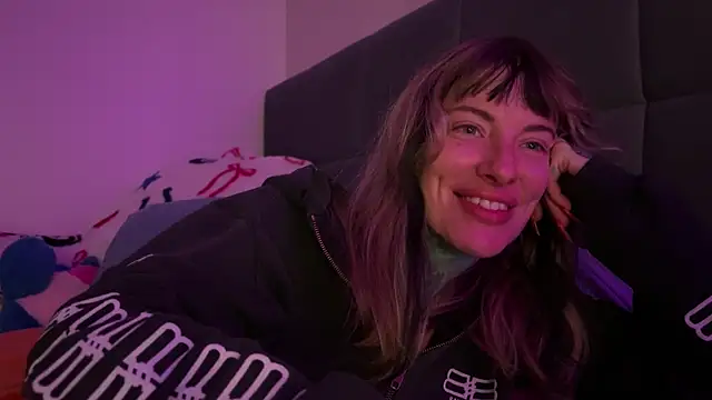 airgeadx élő XXX-chatje