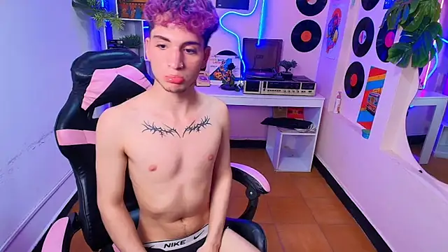 ian_lombardi – webcam-show