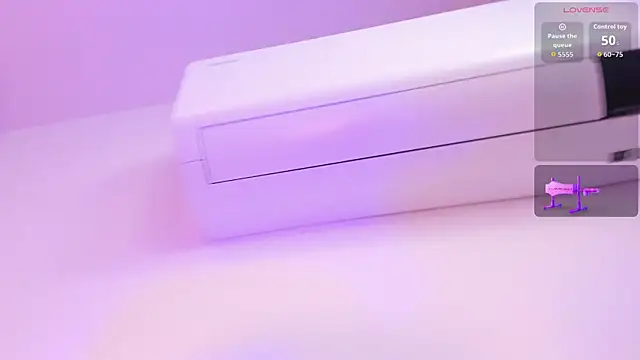 Chatroom XXX en direct de sexy_mich_18