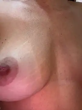 Melzinhasweet's Live XXX Chat