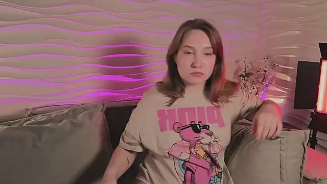 دردشة saint_trisha الجنسية المباشرة