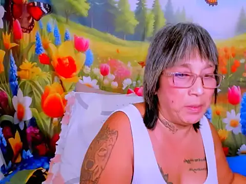 indianroxy 即時 XXX 聊天