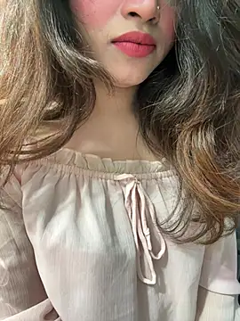 riya_sharma11のライブXXXチャット