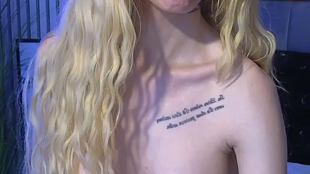 KarmaArms Chat XXX live