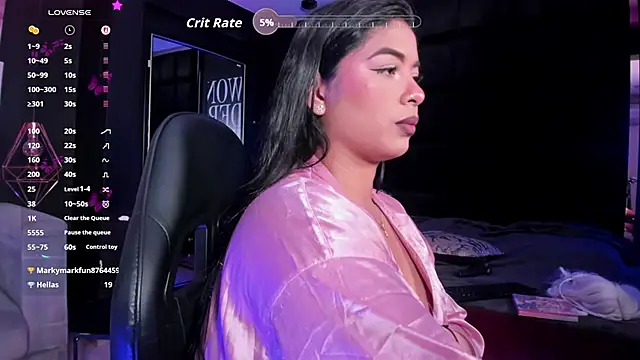 ValkaRouse: онлайн-секс-чат