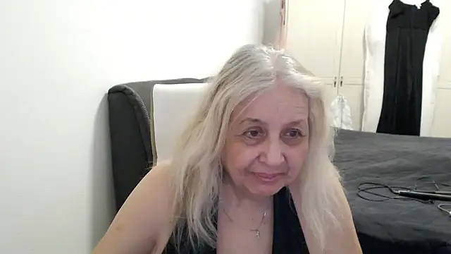 SusiLifeXXX – Naživo XXX chat