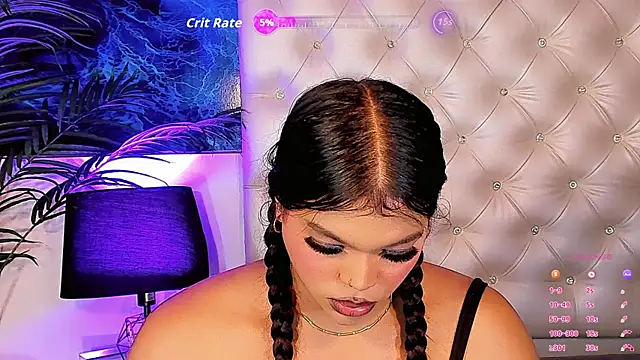 Keira_Fox31: διαδικτυακό σόου στην κάμερα