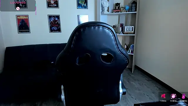 Chat XXX en directo de Ravenelle_