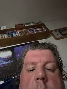 Stephanie1984 Adlı Modelin Canlı XXX Sohbeti