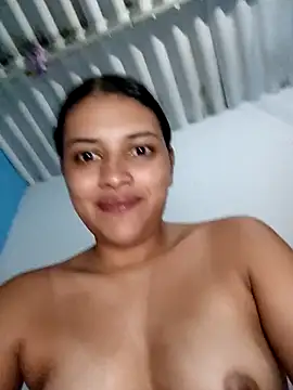 single_virgin Adlı Modelin Canlı XXX Sohbeti