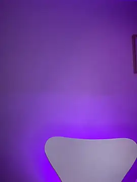 ziara_white Chat XXX live