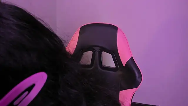 Czat XXX na żywo – Arianna_Jannes