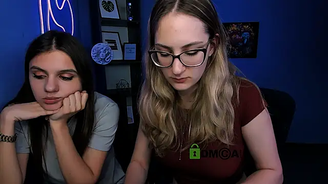 Pertunjukan Kamera Web lisa_dark_