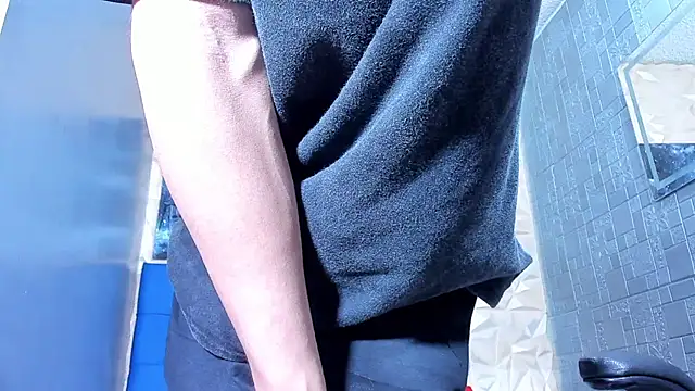 ElanGiraldo Chat XXX live