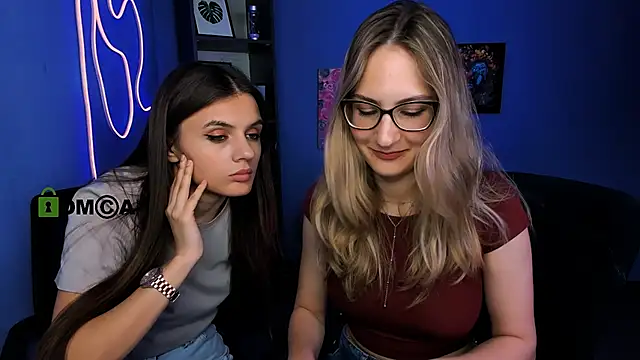 lisa_dark_ – Live XXX-chat