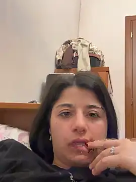 zoezoe00 Adlı Modelin Web Kamerası Şovu