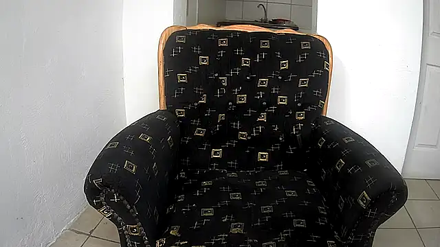 GoldenPussyXOXO ওয়েবক্যাম শো