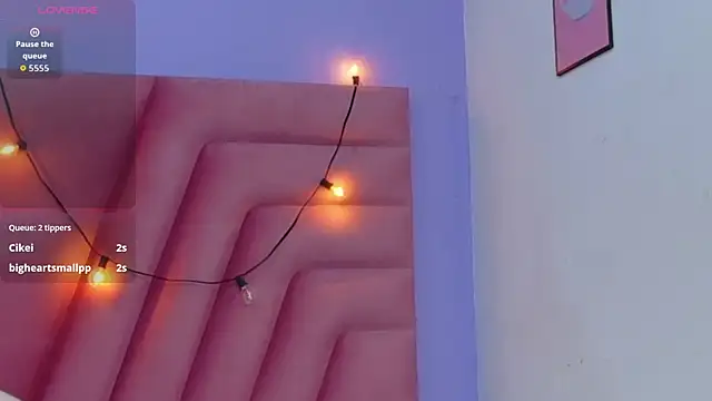 hornybarelylegalgirl – Live XXX-chat