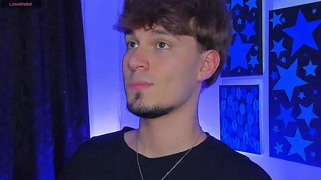 manu__05n Live XXX chat