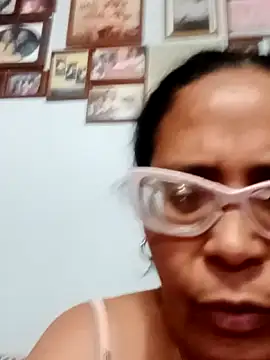 sexymomsn 即時 XXX 聊天