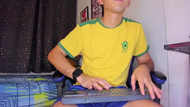 Pokazy przed kamerką – The_skinnyguys