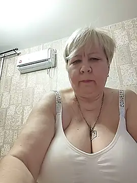 EffectFiona élő XXX-chatje