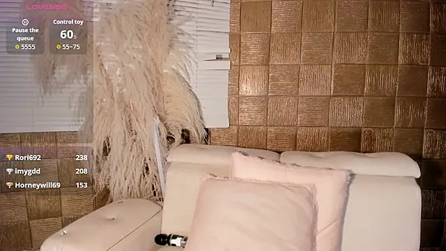 دردشة NathalyLeen الجنسية المباشرة