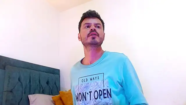 cedrixx10 Chat XXX in diretta