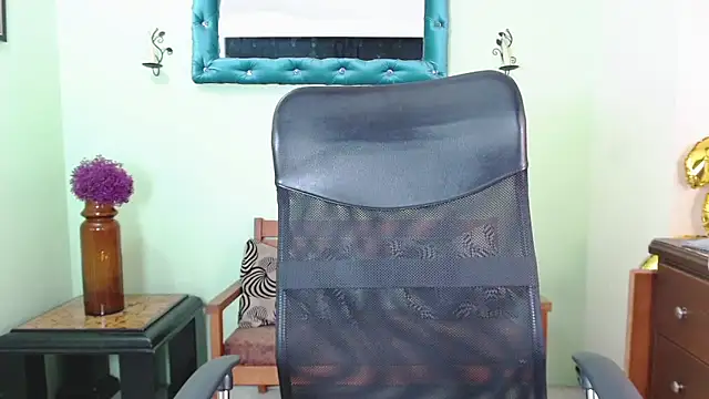 ChalonVera's Live XXX Chat