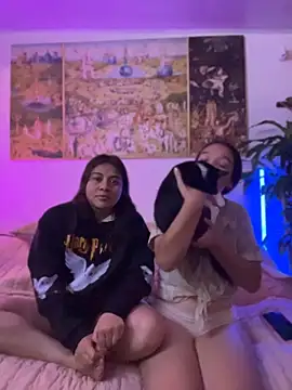 Poli_amor2025's Live XXX Chat