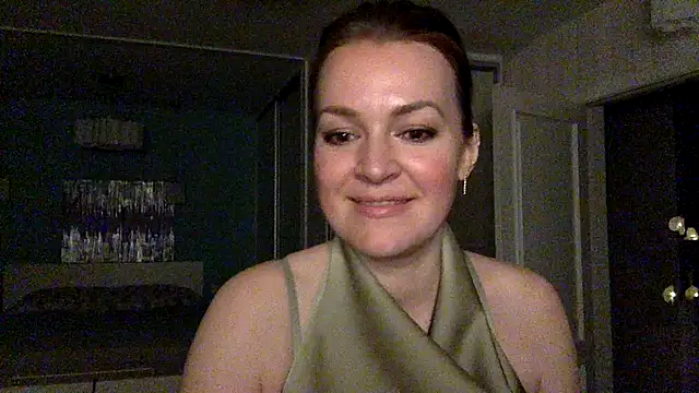 Ivoryne Adlı Modelin Canlı XXX Sohbeti