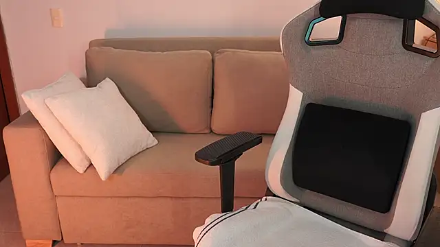 anyacutex Adlı Modelin Canlı XXX Sohbeti