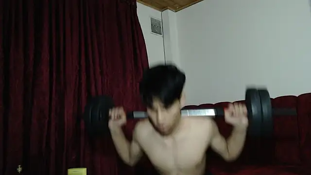 Show modela Marck-Pro na web-kameri