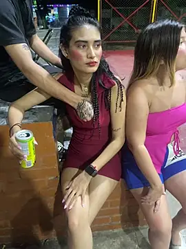 royalgirls_x Chat XXX live