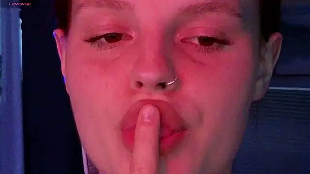 mollybossy Adlı Modelin Canlı XXX Sohbeti