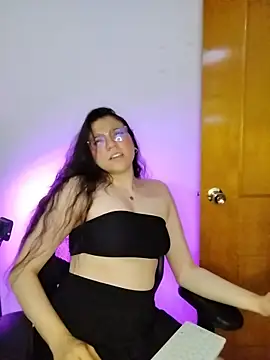 Angelie_Rosebrm: онлайн-секс-чат