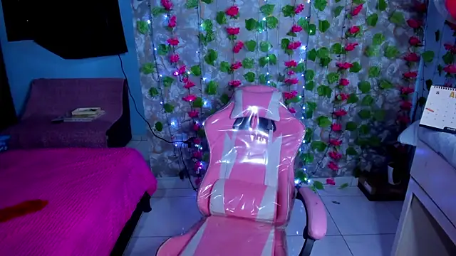 AngelaCoffee's Webcam Show