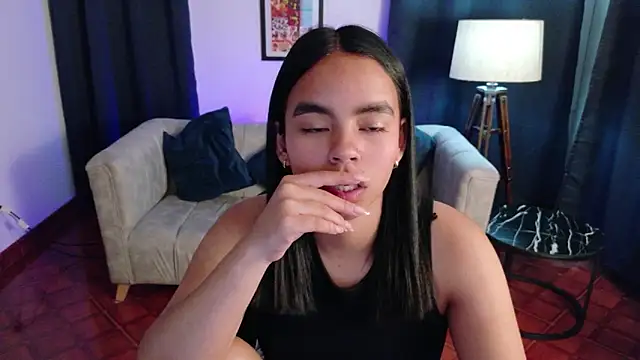 دردشة SofiaMante_ الجنسية المباشرة