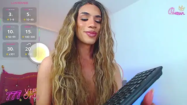 camila_hootie Show in webcam