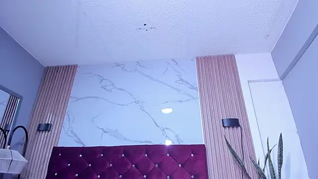 Danna-Rouse live XXX chat