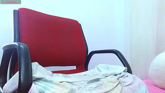 دردشة Artemisia-22 الجنسية المباشرة