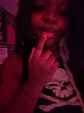 Nyla_xoxn Webbikameraesitys