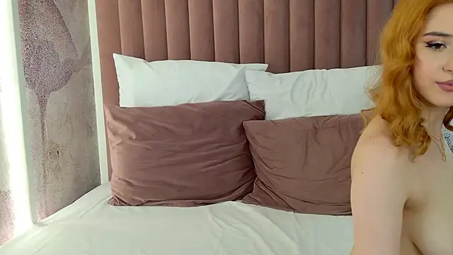 SophieFinn's Live XXX Chat