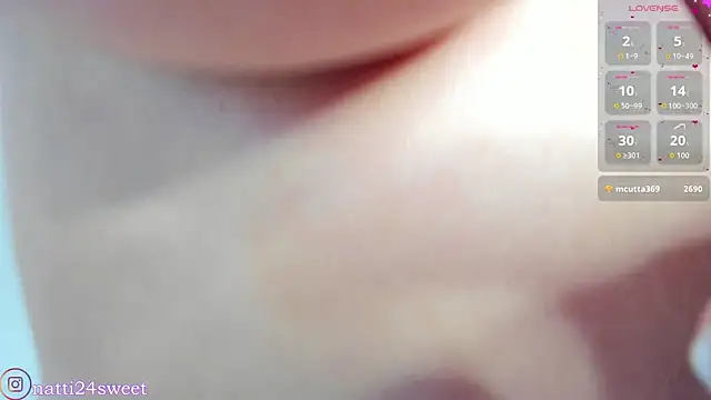 sharlotte_23 Live XXX Chat