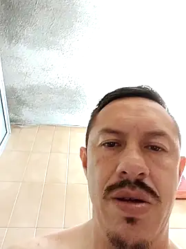 L_hotcream 现场XXX聊天